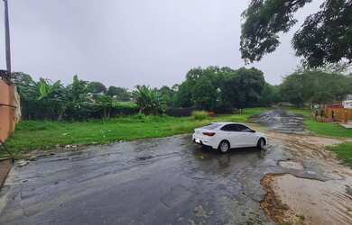 Imagem: O terreno possui 5.000m² de Área e está localizado em Tarumã