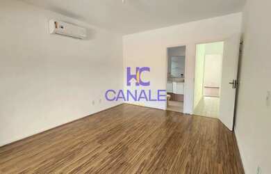 Imagem 7: Casa para venda e locação, 5 quartos, Condomínio Rio Mar 8 - Barra...