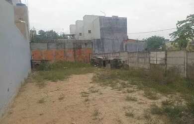 Imagem: O terreno possui 250m² de Área e está localizado em Parque