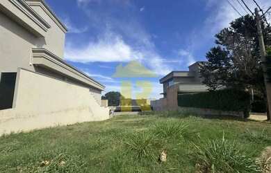 Imagem: O terreno possui 400m² de Área e está localizado em São