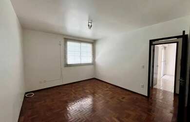 Imagem 5: Apto no centro de Santa Marai, troca por Capão