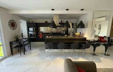 Imagem: O apartamento possui 3 Dormitórios, 3 Banheiros, 3 Vagas na