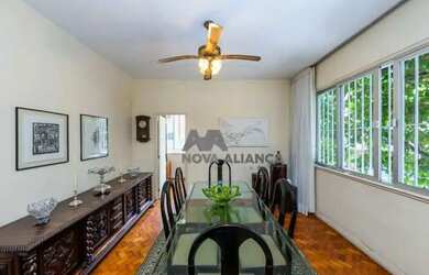 Imagem: O apartamento possui 3 Dormitórios, 3 Banheiros, 1 Vaga na