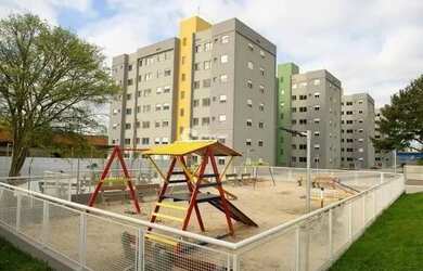 Imagem: O apartamento possui 2 Dormitórios, 1 Banheiro, 1 Vaga na garagem