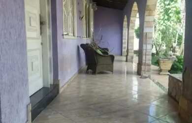 Imagem 2: Casa com 4 quartos para alugar em Contagem