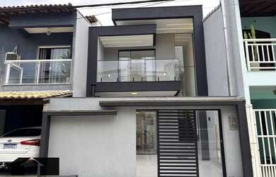 Imagem: A casa em condomínio possui 3 Dormitórios, 3 Banheiros, 1