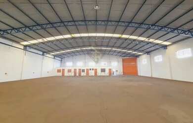 Imagem: O depósito e possui 800-0m² de Área está localizado em Jardim