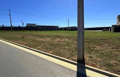 Imagem 12: Lote 211m no Jardins Versalhes Lote à Venda, 211.20 por R$ 235000.00...