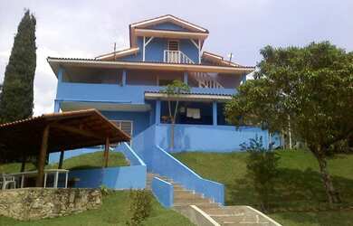 Imagem: A fazenda possui 250m² de Área e está localizado em Mairinque