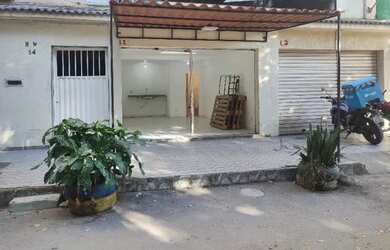 Imagem: O depósito possui 25m² de Área e está localizado em Recreio