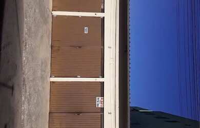 Imagem: A casa possui 2 Dormitórios, 1 Banheiro e 1 Vaga na garagem