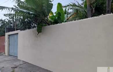 Imagem: A casa possui 2 Dormitórios, 2 Banheiros, 5 Vagas na garagem