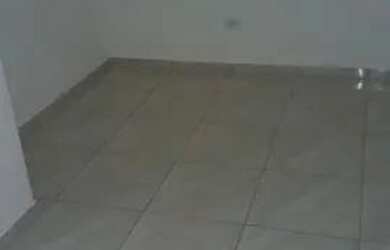 Imagem 3: Aluga se. Área de serviço, 1 Banheiroe2 Dormitórios