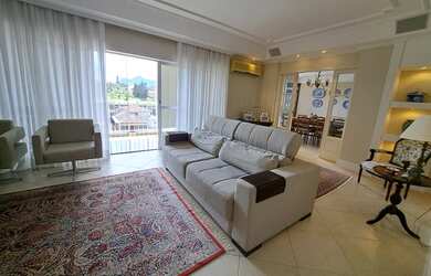 Imagem: O apartamento possui 3 Dormitórios, 5 Banheiros, 2 Vagas na