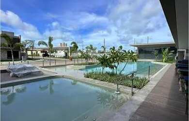 Imagem: A casa em condomínio possui 4 Dormitórios, 5 Banheiros, 3