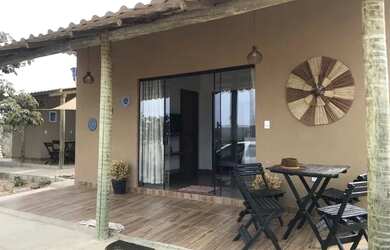 Imagem: A casa possui 2 Dormitórios, 3 Banheiros, 3 Vagas na garagem