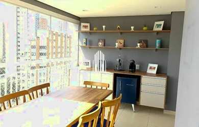 Imagem: O apartamento possui 4 Dormitórios, 5 Banheiros, 4 Vagas na