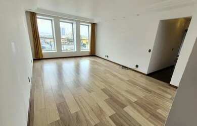 Imagem: O apartamento possui 2 Dormitórios, 4 Banheiros, 2 Vagas na