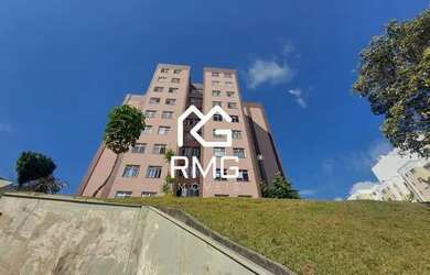 Imagem: O apartamento possui 3 Dormitórios, 2 Banheiros, 2 Vagas na