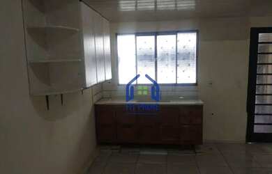 Imagem: A casa para alugar possui 2 Dormitórios, 1 Banheiro, 1 Vaga