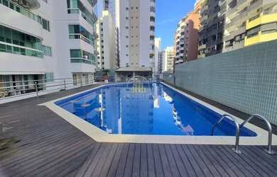 Imagem: O apartamento possui 1 Dormitório, 2 Banheiros, 1 Vaga na garagem