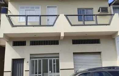 Imagem: O apartamento possui 3 Dormitórios, 2 Banheiros, 90m² de Área