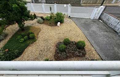 Imagem 8: Casa com 210 m² em localização privilegiada com área de festas e piscina