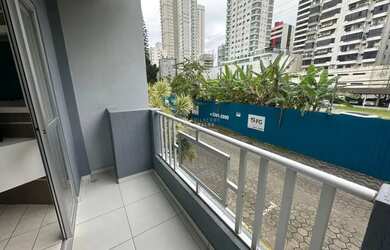 Imagem 7: Temporada Ed. Tia Loth 2 dormitórios // sacada com churrasqueira // Balneário...