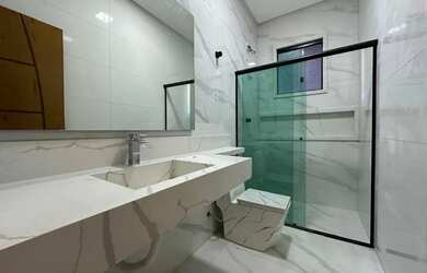 Imagem 15: Casa baixa com piscina a venda no bairro de Lourdes - Governador Valadares - MG