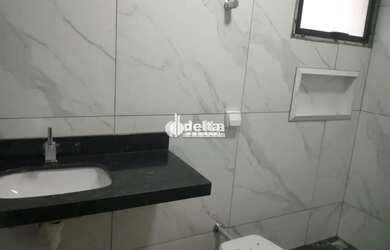 Imagem 16: Casa no condomínio Terras Alpha disponível para venda em Uberlândia...
