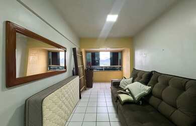 Imagem: O apartamento à venda possui 3 Dormitórios, 1 Banheiro, 1