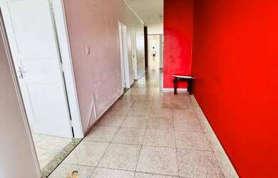 Imagem 2: Ampla Casa 05 quartos no centro leia