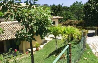 Imagem 3: Imóvel exclusivo em Lauro de Freitas-BA: Casa com 3 quartos, 1 suíte, 5 banheiros e 400m²