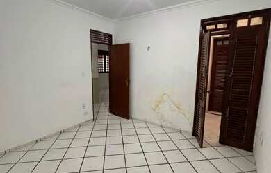 Imagem 9: Casa à Venda no Centro de Campina Grande