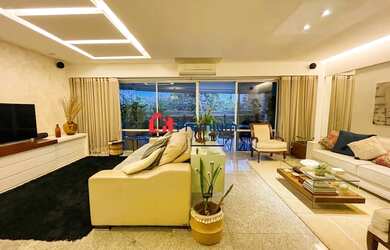 Imagem: O apartamento possui 4 Dormitórios, 4 Banheiros, 3 Vagas na