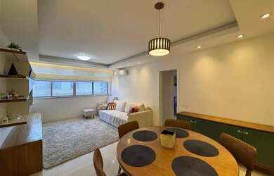 Imagem: O apartamento possui 3 Dormitórios, 2 Banheiros, 3 Vagas na