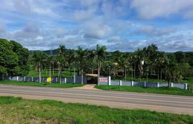 Imagem: A fazenda possui 57.599m² de Área e está localizado em Área