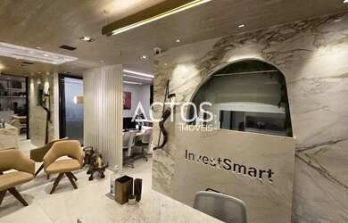 Imagem: O depósito possui 2 Vagas na garagem, 96m² de Área e está