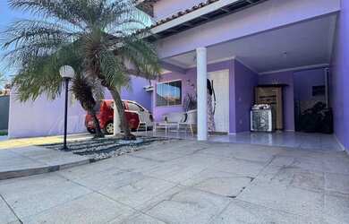 Imagem: A casa em condomínio possui 3 Dormitórios, 2 Banheiros, 2