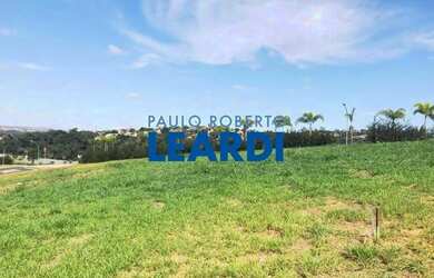 Imagem: O terreno possui 1493m² de Área e está localizado em Loteamento