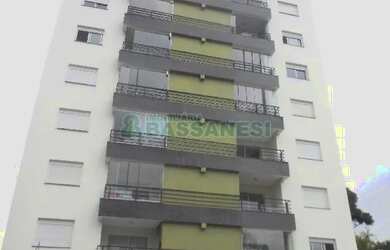 Imagem: O apartamento possui 2 Dormitórios, 2 Banheiros, 2 Vagas na