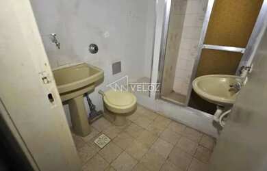 Imagem: A kitnet possui 1 Banheiro, 25m² de Área e está localizado