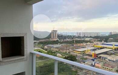 Imagem 9: IMÓVEL NOVO NA PRAIA BRAVA POUCOS METROS DO MAR