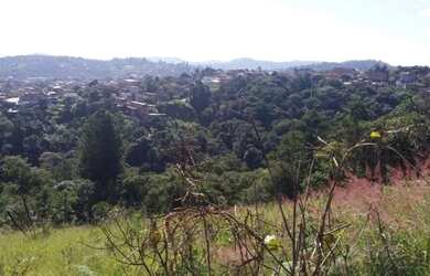 Imagem: O terreno possui 621m² de Área e está localizado em Chácara