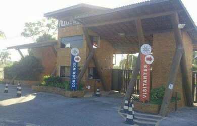 Imagem: A casa possui 4 Dormitórios, 2 Vagas na garagem e está localizado