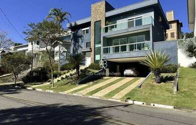 Imagem: A casa em condomínio possui 3 Dormitórios, 4 Banheiros, 5