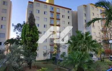 Imagem: O apartamento possui 3 Dormitórios, 1 Banheiro, 1 Vaga na garagem