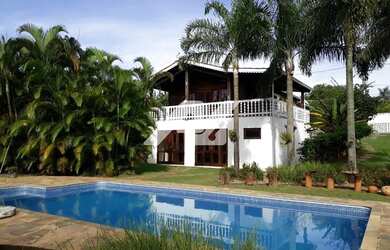 Imagem: A casa em condomínio possui 3 Dormitórios, 3 Banheiros, 4