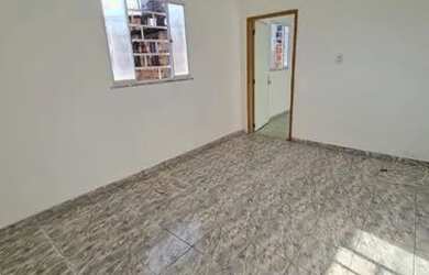 Imagem: A casa possui 2 Dormitórios, 1 Banheiro e está localizado