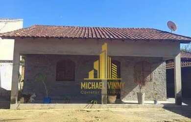 Imagem: A casa possui 2 Dormitórios, 1 Banheiro, 1 Vaga na garagem